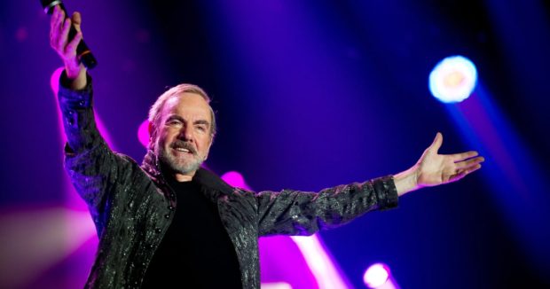 Music Legend Neil Diamond Celebrates 50 Years