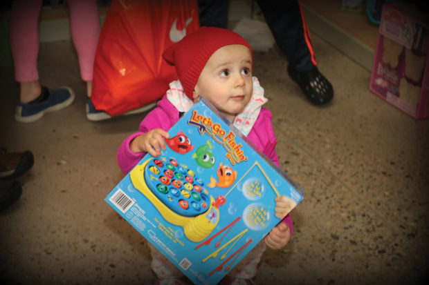 Operation Homefront Distributes Holiday Meals and Holiday Toys to Military Families